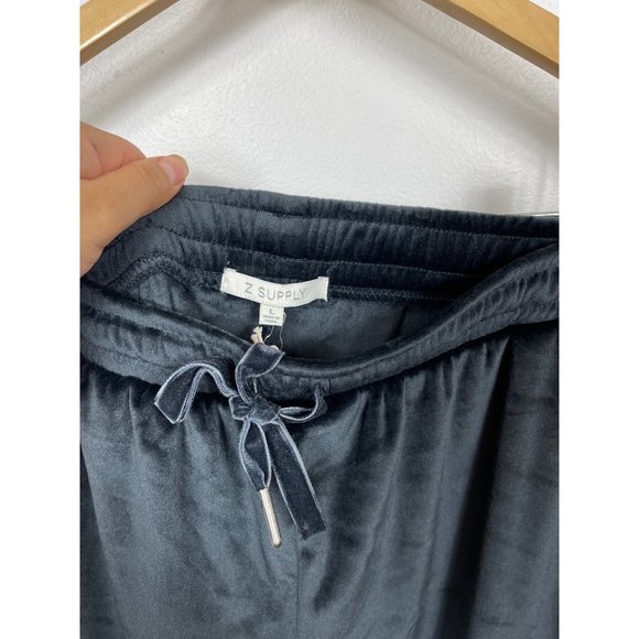Z Supply Velour Set Size In Black, Size L - Picture 9 of 14